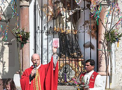 Pfarrer Christian Schreilechner verkündete das Evangelium